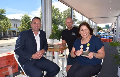 Mayor Daniel Moloney, Member for Wendouree Juliana Addison MP and Higher Society owner Rhys Jeffrey at the Sturt Street outdoor dining hub, 13 January 2021