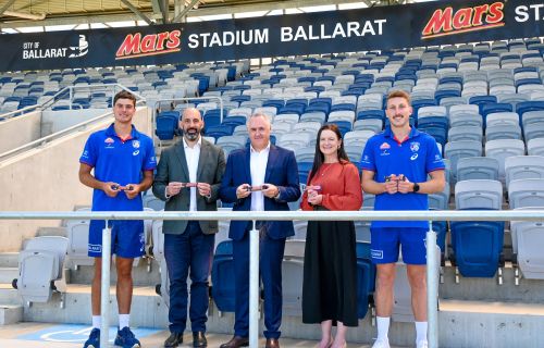 Western Bulldogs player James O’Donnell, Western Bulldogs Chief Commercial and Strategy Officer, Kon Karavias, Mars Wrigley General Manager, Michael Ryan, City of Ballarat Mayor, Cr Tracey Hargreaves and Western Bulldogs player Bailey Dale