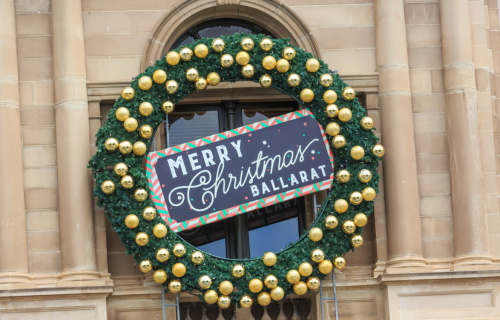 Close up of Christmas Wreath on the Ballarat Town Hall