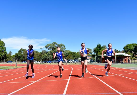 Little Athletics girls relay team.