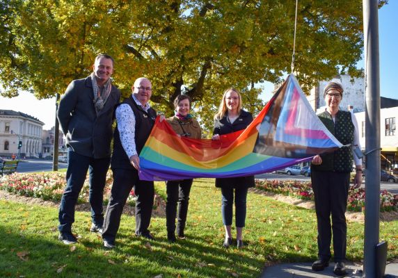 City of Ballarat Councillors, Cr Daniel Moloney, Mayor Cr Des Hudson, Cr Belinda Coates, Cr Amy Johnson with guest speaker Katherine Cape.