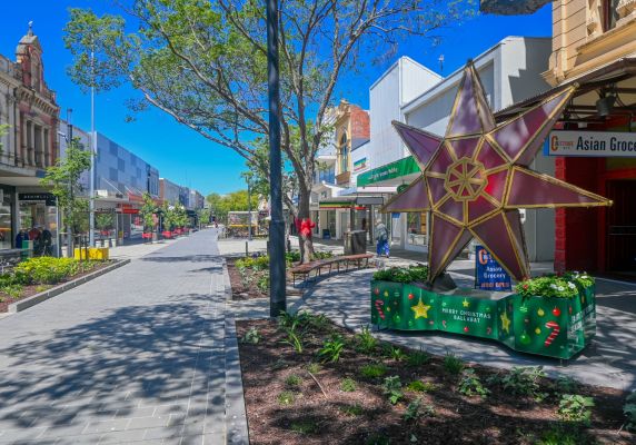 Bridge Mall Ready For Big Lead Up To Christmas | Mirage News