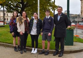 Mayor Ballarat with KEAG Co-Chair Sarah Jane Hall and her children Rachel Grace, Kristen and Joel