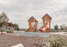 Play equipment at M R Power reserve Sebastopol